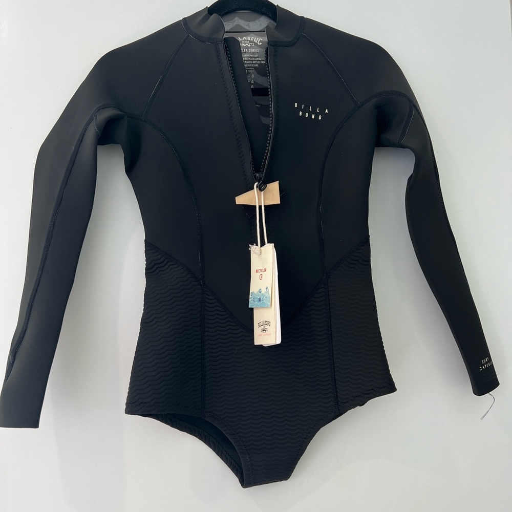 Billabong spring suit - NWT